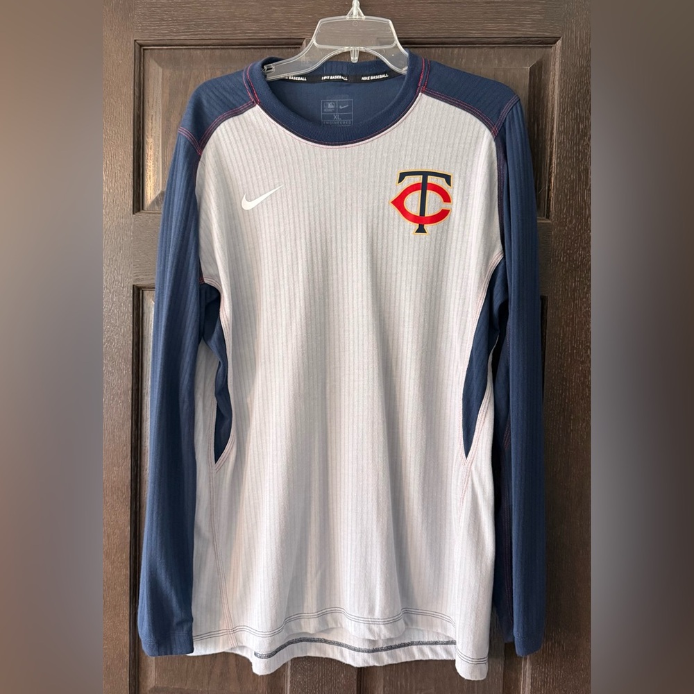 Minnesota Twins Nike Dri-FIT Gray/Navy Baseball Shirt